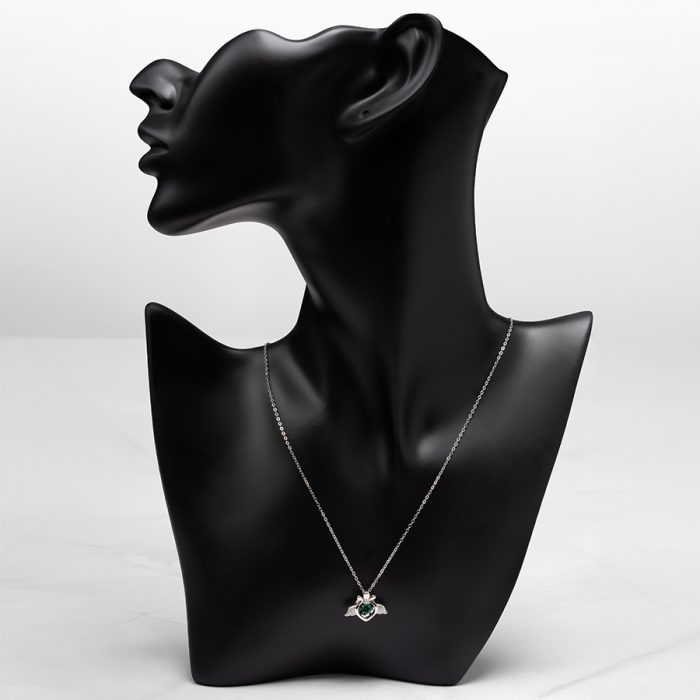 Emerald beetle necklace Radium plated Emerald Beetle Necklace Radium Plated: